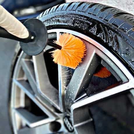 Wheels • Rims • Wells background